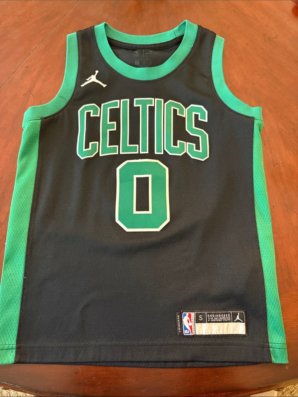 Celtics Tatum Jersey size youth small